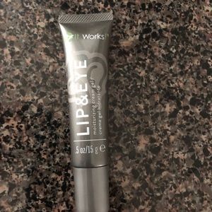It Works! Lip & Eye Cream